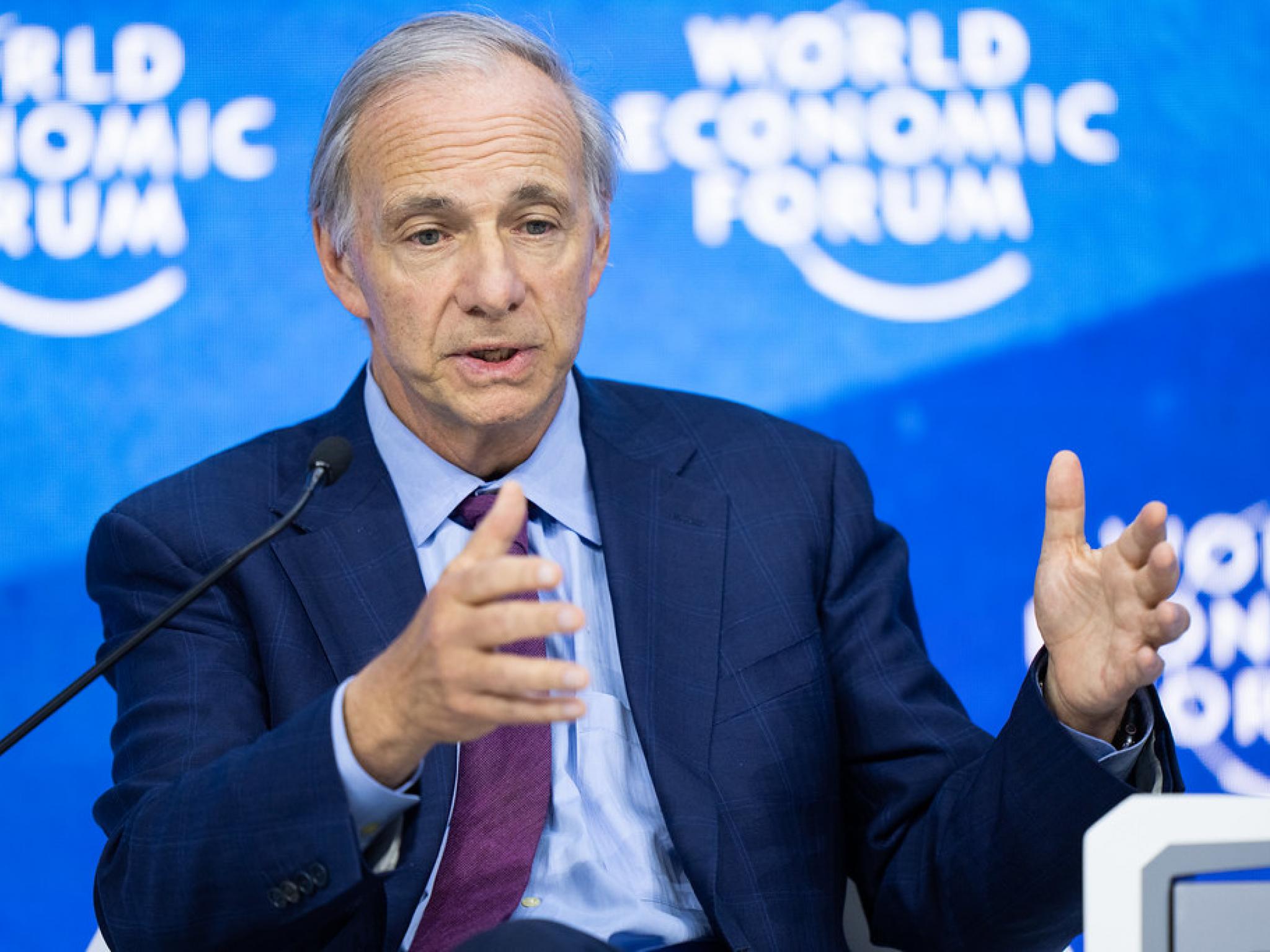 Billionaire Investor Ray Dalio Prefers ‘Hard Money Like Gold And Bitcoin’ For These 5 Reasons